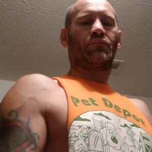 Meet your Posher, Frankie lane